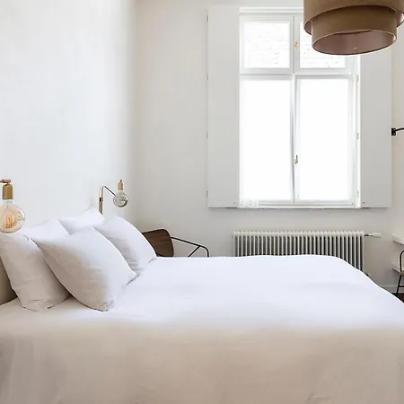 B'guest Sleep & Retreat 4*