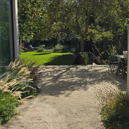 B'guest Sleep & Retreat 4* Brugge